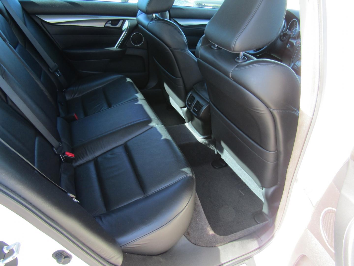 2010 White Acura TL 5-Speed AT with Tech Package (19UUA8F53AA) with an 3.5L V6 SOHC 24V engine, Automatic transmission, located at 15016 S Hwy 231, Midland City, AL, 36350, (334) 983-3001, 31.306210, -85.495277 - Photo#9
